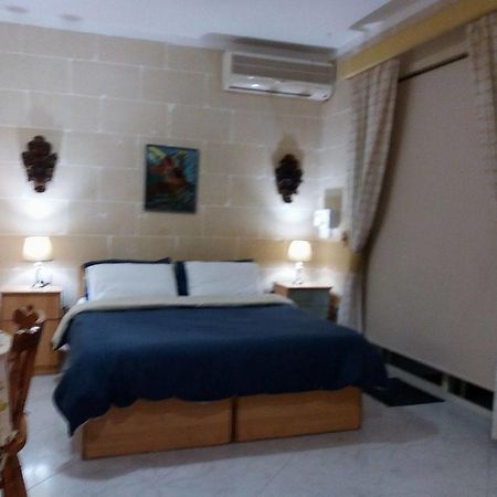 Marsalforn Studio Apartment Exterior photo