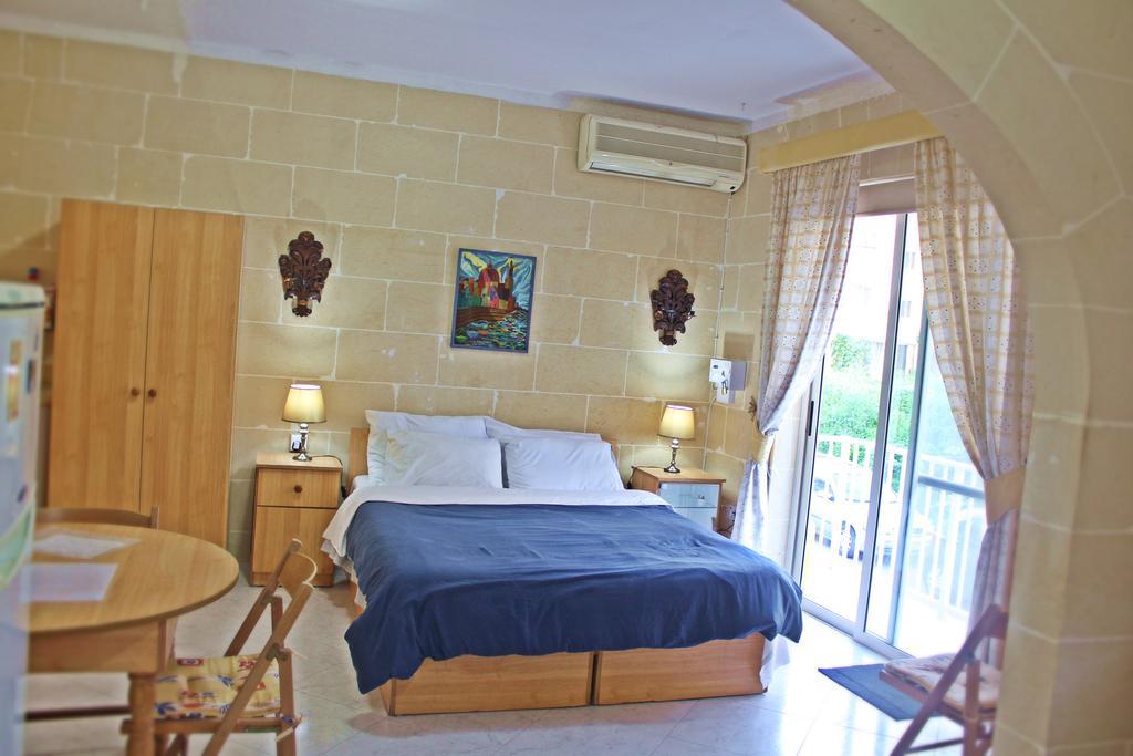 Marsalforn Studio Apartment Exterior photo