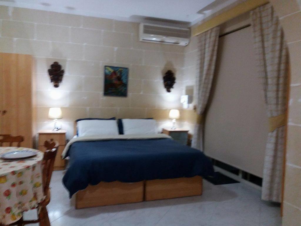 Marsalforn Studio Apartment Exterior photo